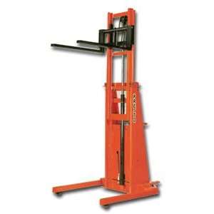 BATTERY POWERED FORK LIFT HB886 2000  Industrial 