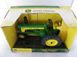 John Deer 530 Tractor Die Cast Metal 15908  