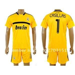   goalkeeper yellow uniforms 11 12 soccer football shirt shorts jersey