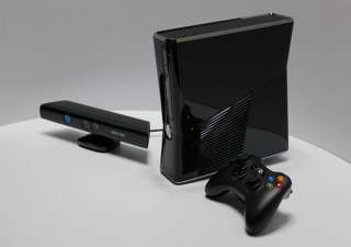 New Microsoft Xbox 360 Slim 4GB Bundle Kinect Sensor Adventure Games 