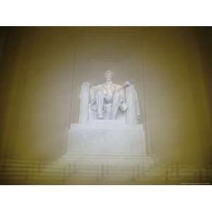 com View of the Statue of Abraham Lincoln Inside the Lincoln Memorial 