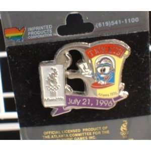  Day 3   Izzy   1996 Atlanta Olympic Pin 