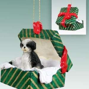  Shih Tzu Puppy Cut Green Gift Box Dog Ornament   Black 